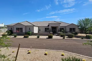 19 E Desert Hills Dr, Phoenix, AZ 85086 - Photo 84