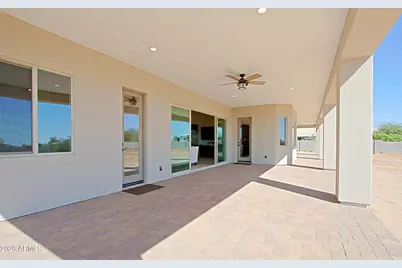 19 E Desert Hills Drive, Phoenix, AZ 85086 - Photo 56