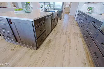 19 E Desert Hills Drive, Phoenix, AZ 85086 - Photo 18