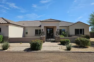 19 E Desert Hills Dr, Phoenix, AZ 85086 - Photo 80