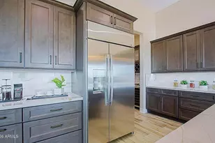 19 E Desert Hills Dr, Phoenix, AZ 85086 - Photo 6