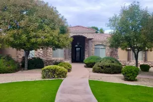 2378 E Virgo Pl, Chandler, AZ 85249 - Photo 2