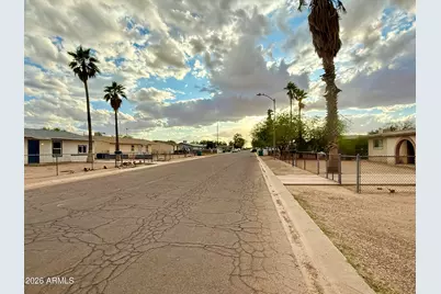 506 W 14th Street #-, Eloy, AZ 85131 - Photo 4