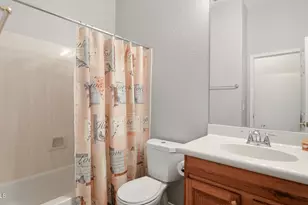 13564 W Alvarado Dr, Goodyear, AZ 85395 - Photo 36