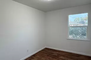 5807 W Flower St, Phoenix, AZ 85031 - Photo 6