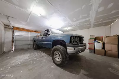 880 E 4th Avenue, Apache Junction, AZ 85119 - Photo 46