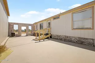 20802 W Beacon Ct, Wittmann, AZ 85361 - Photo 36