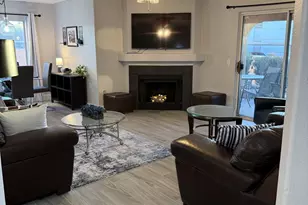9745 N 95th St, Scottsdale, AZ 85258 - Photo 4