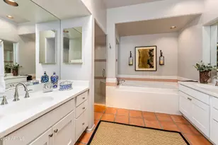 10063 E Graythorn Dr, Scottsdale, AZ 85262 - Photo 12