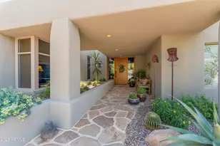 10063 E Graythorn Dr, Scottsdale, AZ 85262 - Photo 2