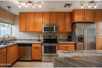925 W McDowell Road #108, Phoenix, AZ 85007 - Photo 2