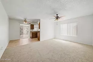 1946 E Grandview Dr, Phoenix, AZ 85022 - Photo 12