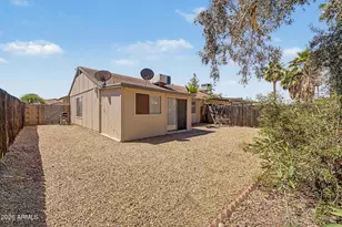 1946 E Grandview Dr, Phoenix, AZ 85022 - Photo 24