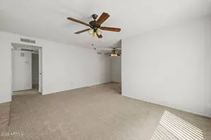 1946 E Grandview Dr, Phoenix, AZ 85022 - Photo 8