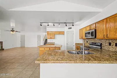 459 W Princeton Avenue, Gilbert, AZ 85233 - Photo 14