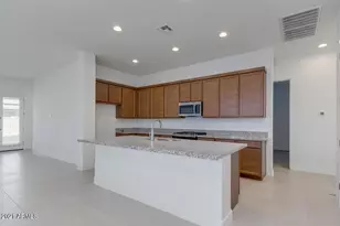 458 W Golden Aspen Dr, San Tan Valley, AZ 85140 - Photo 4