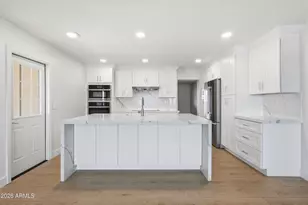 12656 N 30th Dr, Phoenix, AZ 85029 - Photo 6