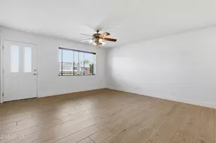 12656 N 30th Dr, Phoenix, AZ 85029 - Photo 10