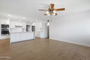 12656 N 30th Dr, Phoenix, AZ 85029 - Photo 6