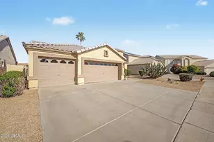 3949 N 110th Ave, Avondale, AZ 85392 - Photo 2