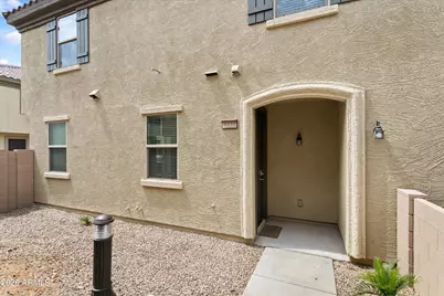 8131 W Lynwood Street, Phoenix, AZ 85043 - Photo 1