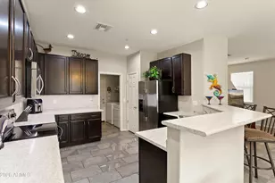 8131 W Lynwood St, Phoenix, AZ 85043 - Photo 10