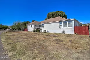 5649 S Miami Gardens Dr, Miami, AZ 85539 - Photo 4