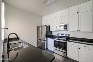 11260 N 92nd St, Scottsdale, AZ 85260 - Photo 4