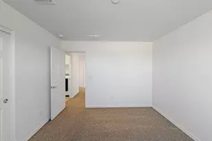 3215 W Pollack St, Phoenix, AZ 85041 - Photo 20