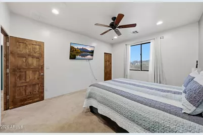 3211 W Horizon Drive, Phoenix, AZ 85086 - Photo 76