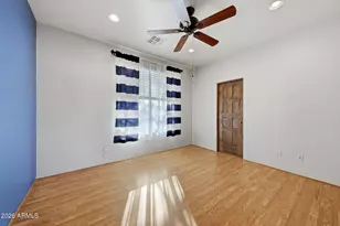 3211 W Horizon Dr, Phoenix, AZ 85086 - Photo 8