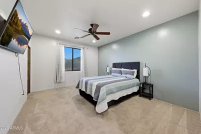 3211 W Horizon Drive, Phoenix, AZ 85086 - Photo 12