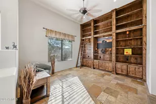 3211 W Horizon Dr, Phoenix, AZ 85086 - Photo 4