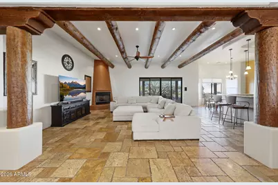 3211 W Horizon Drive, Phoenix, AZ 85086 - Photo 2