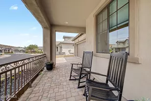 821 E Silver Fox Way, Phoenix, AZ 85048 - Photo 4