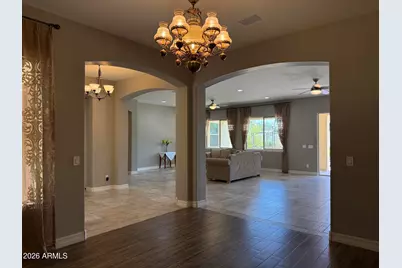 10315 E Bergeron Avenue, Mesa, AZ 85212 - Photo 8
