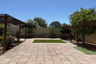 10315 E Bergeron Ave, Mesa, AZ 85212 - Photo 28
