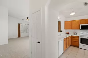 18035 N 13th St, Phoenix, AZ 85022 - Photo 4