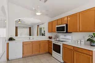 18035 N 13th St, Phoenix, AZ 85022 - Photo 6