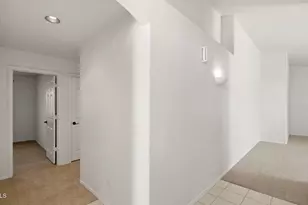 18035 N 13th St, Phoenix, AZ 85022 - Photo 14