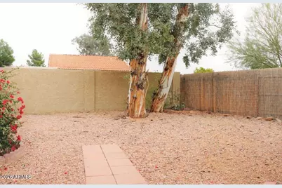 2436 W Caribbean Lane #1, Phoenix, AZ 85023 - Photo 10