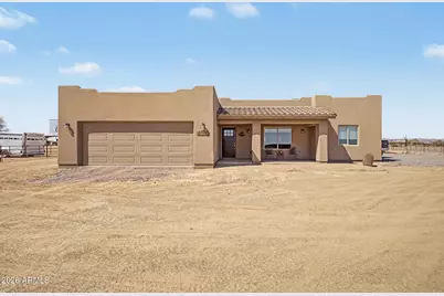 21226 W Galvin Street, Wittmann, AZ 85361 - Photo 2
