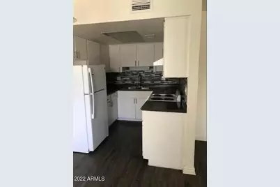 2021 W Hayward Avenue #12, Phoenix, AZ 85021 - Photo 8