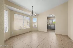 9201 N 70th Dr, Peoria, AZ 85345 - Photo 10
