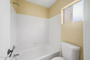 9201 N 70th Dr, Peoria, AZ 85345 - Photo 22