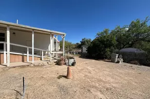 33800 S Davenport Ln, Black Canyon City, AZ 85324 - Photo 22