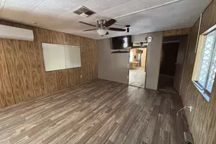 33800 S Davenport Ln, Black Canyon City, AZ 85324 - Photo 12