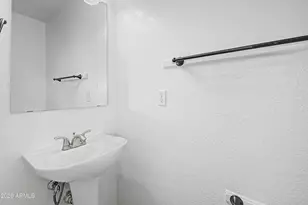 3139 W Quail Ave, Phoenix, AZ 85027 - Photo 12