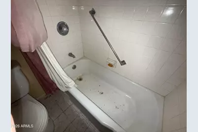 10440 W Deanne Drive, Sun City, AZ 85351 - Photo 18