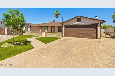 4849 N 81st Avenue, Phoenix, AZ 85033 - Photo 2